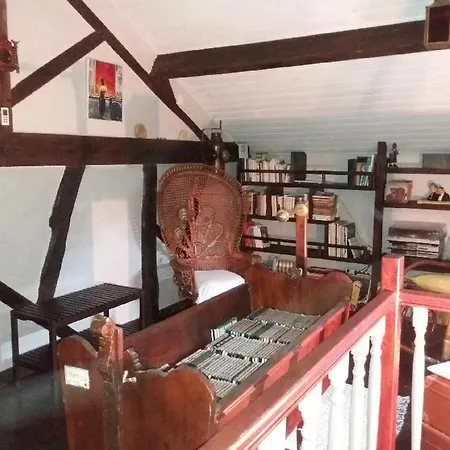 Chez Les Dom's Couette-café